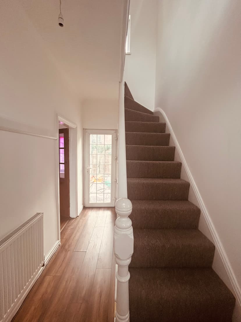 Image 3:3 bedroom Semi-detached house to rent
