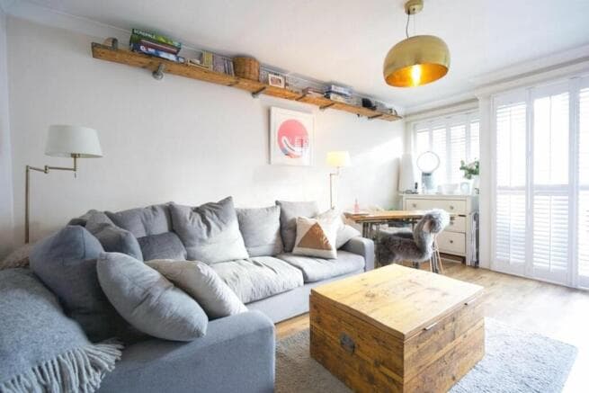 Image 1:1 bedroom Apartment or flat to rent