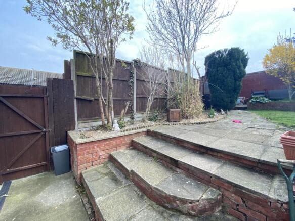 Image 3:2 bedroom End-of-terrace house to rent