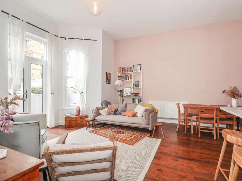 Image 3:3 bedroom Apartment or flat to rent