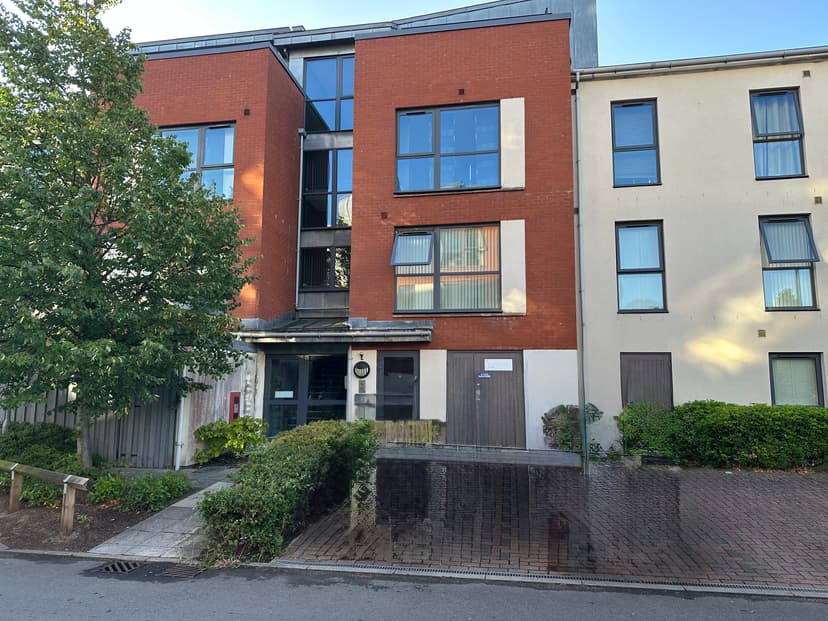 Image 1:3 bedroom Apartment or flat to rent