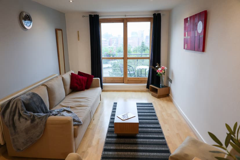 Image 2:1 bedroom Apartment or flat to rent