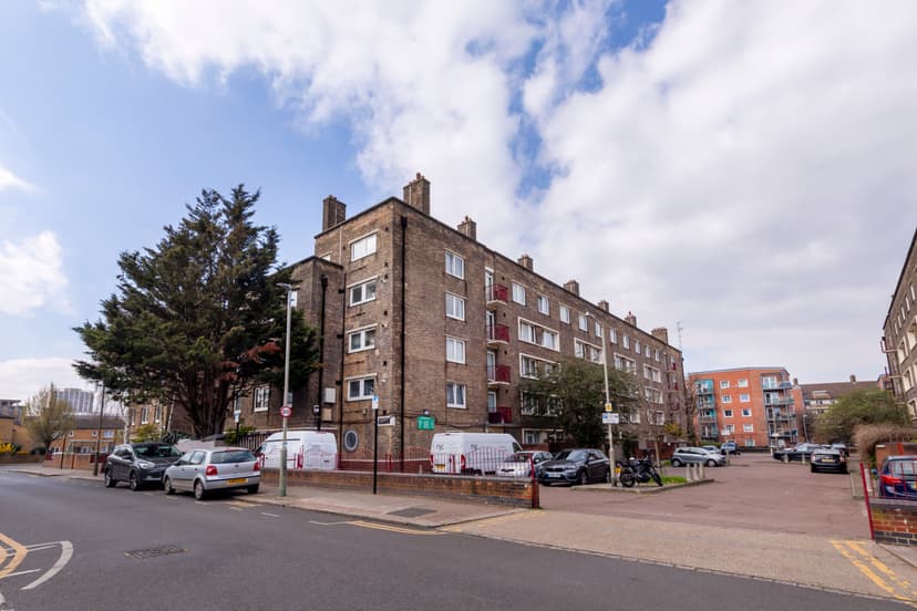 Image 1:2 bedroom Apartment or flat to rent