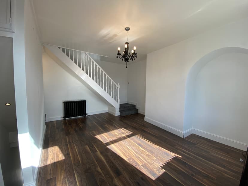 Image 2:2 bedroom Terraced house to rent