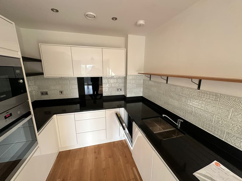 Image 2:1 bedroom Apartment or flat to rent