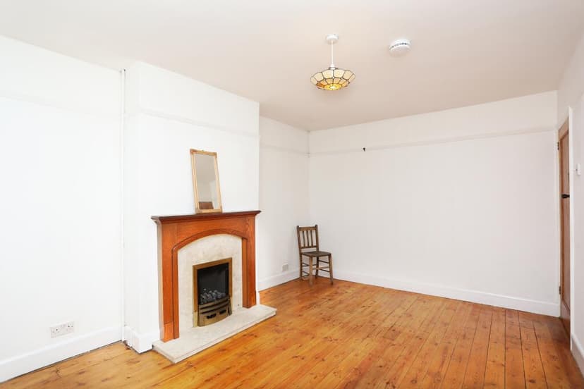 Image 1:2 bedroom Apartment or flat to rent