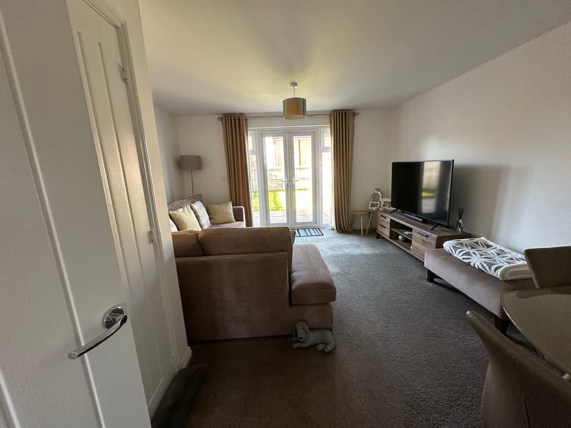 Image 3:2 bedroom Semi-detached house to rent