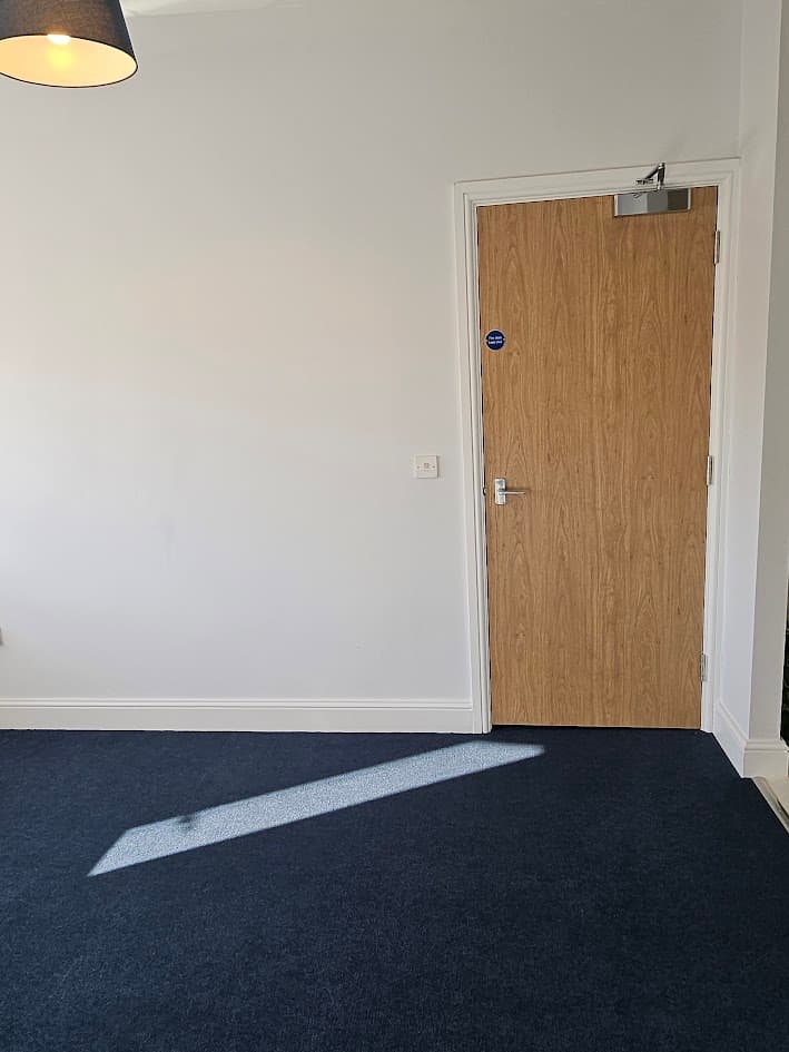 Image 2:2 bedroom Flat to rent