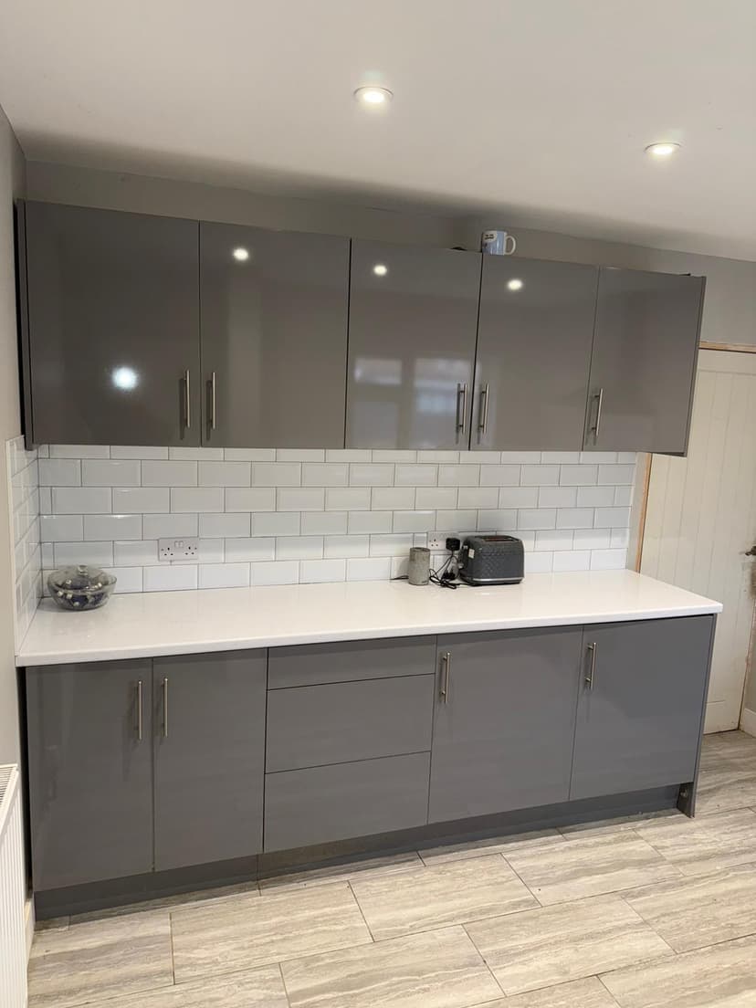 Image 2:2 bedroom Bungalow to rent