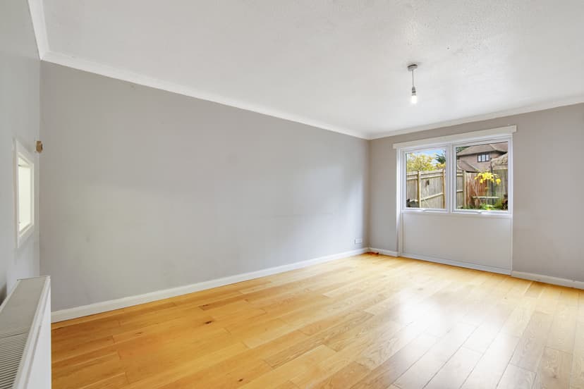 Image 3:3 bedroom End-of-terrace house to rent