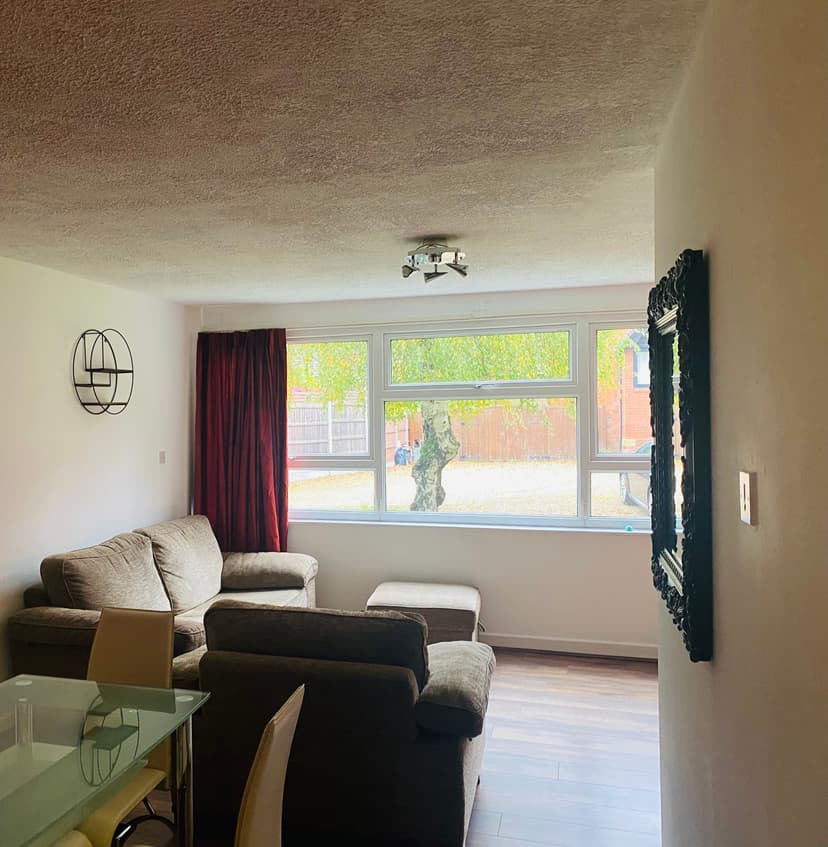 Image 2:2 bedroom Apartment or flat to rent