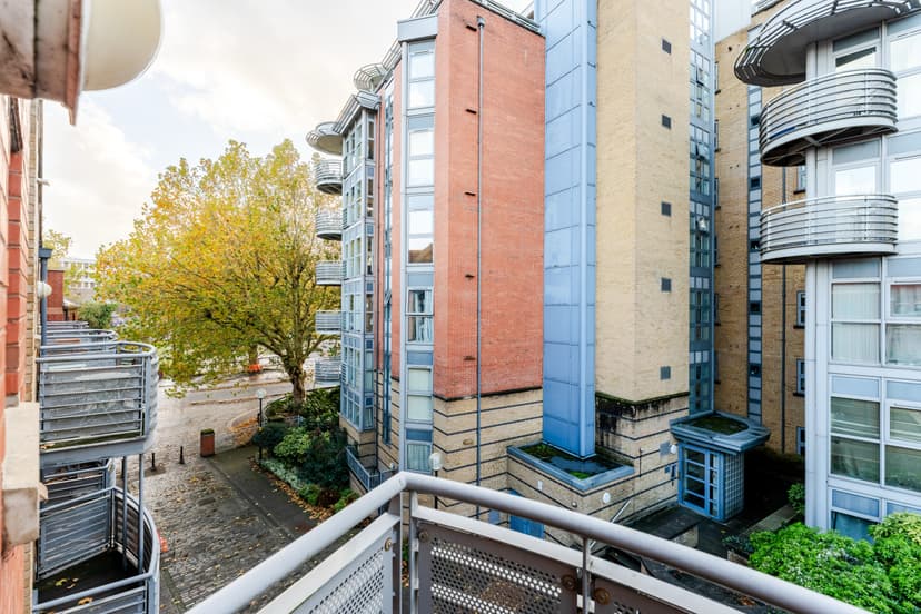 Image 3:2 bedroom Flat to rent