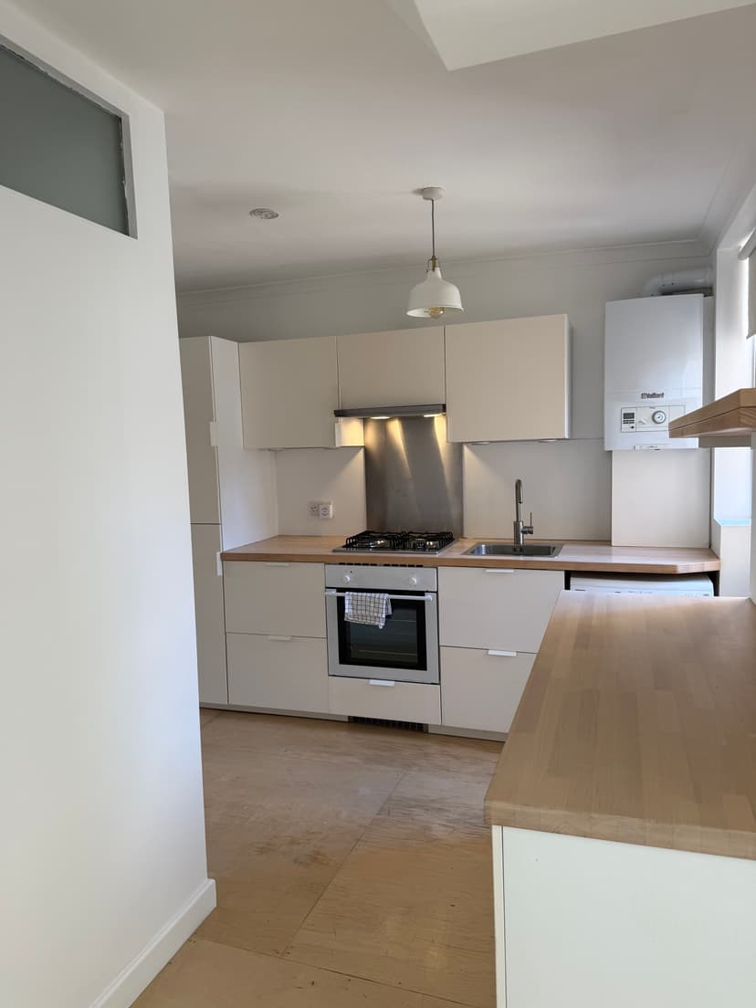 Image 2:1 bedroom Ground floor flat to rent