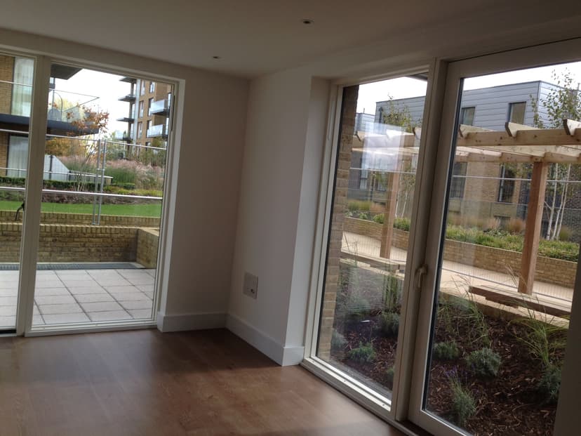 Image 2:2 bedroom Flat to rent