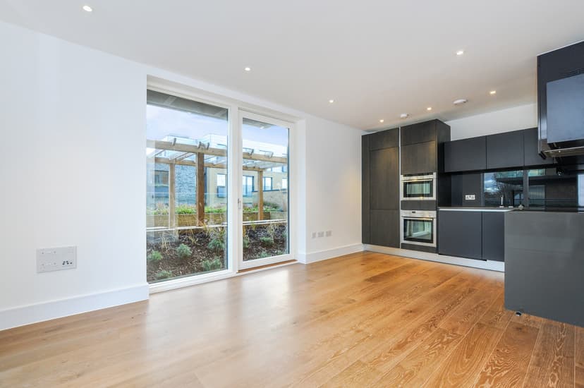 Image 1:2 bedroom Flat to rent