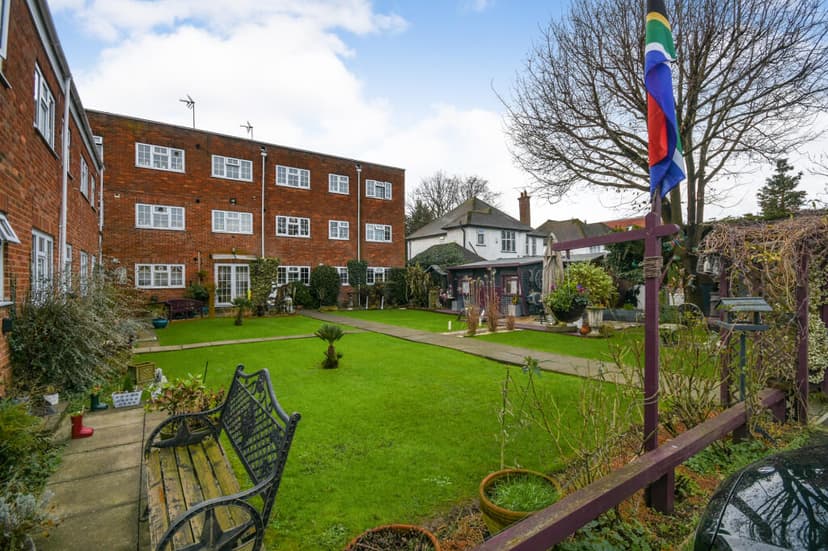 Image 2:2 bedroom Apartment or flat to rent