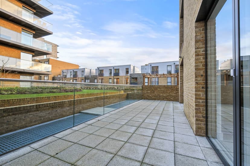 Image 3:2 bedroom Flat to rent