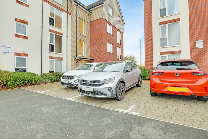 Image 2:2 bedroom Apartment or flat to rent