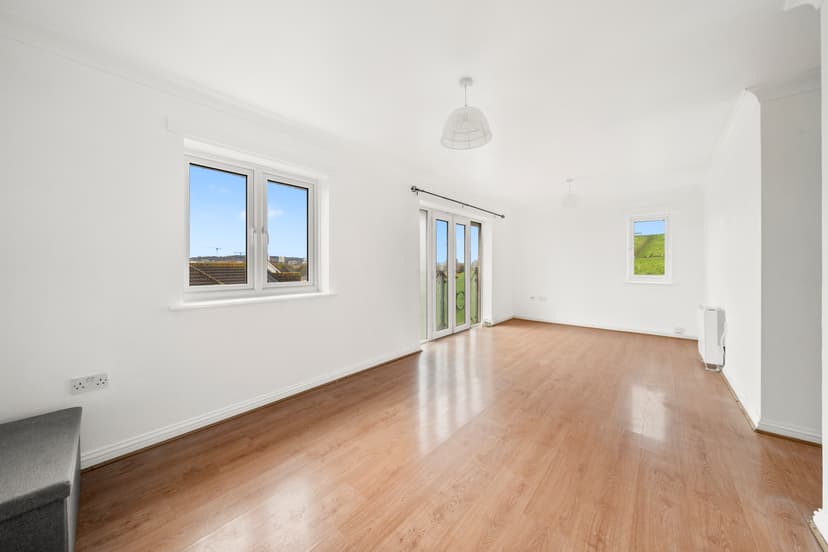 Image 3:2 bedroom Apartment or flat to rent