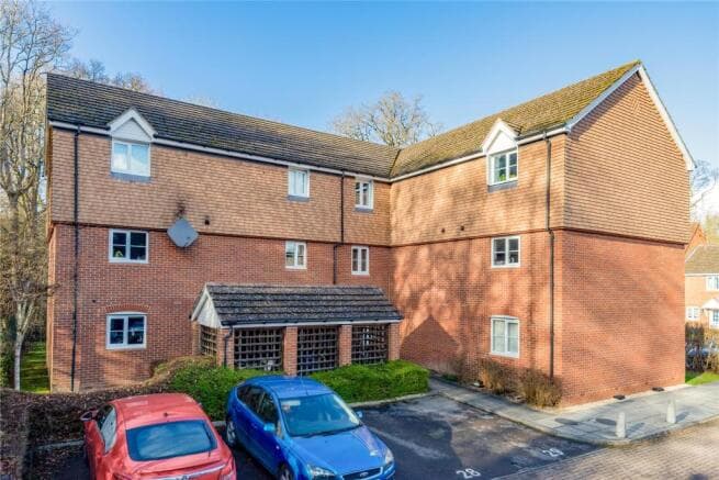 Image 1:2 bedroom Apartment or flat to rent