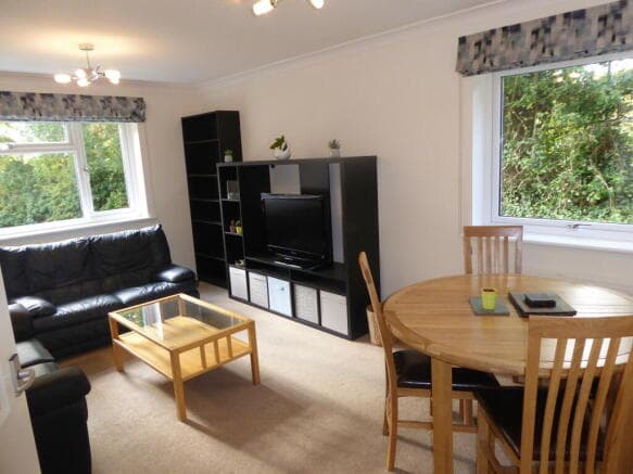 Image 2:1 bedroom Apartment or flat to rent