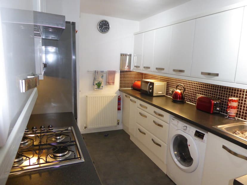 Image 3:1 bedroom Apartment or flat to rent