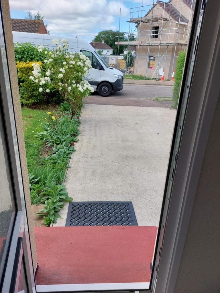 Image 2:3 bedroom Semi-detached house to rent