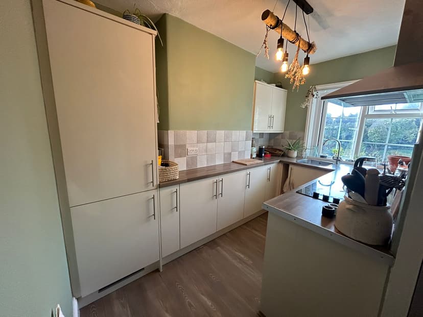 Image 1:1 bedroom Apartment or flat to rent