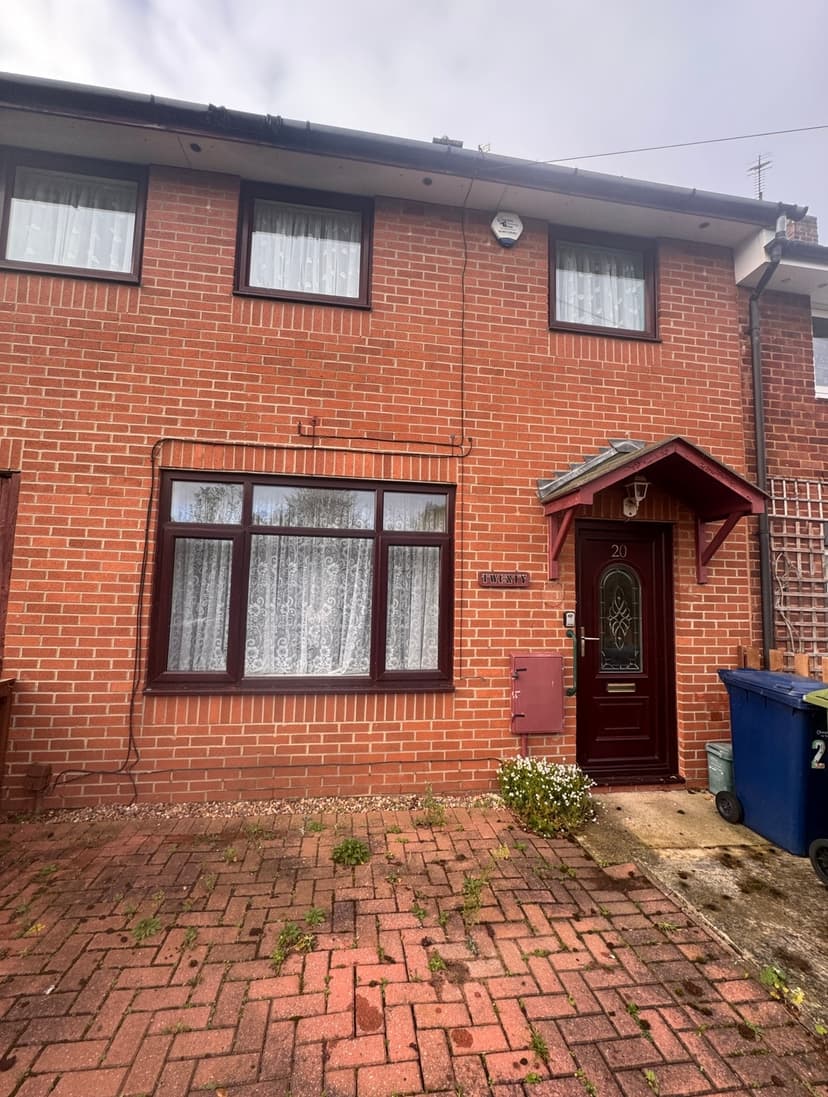 Image 1:3 bedroom Terraced house to rent