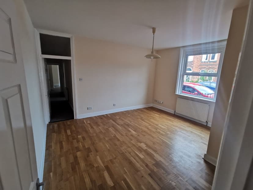 Image 3:1 bedroom Apartment or flat to rent