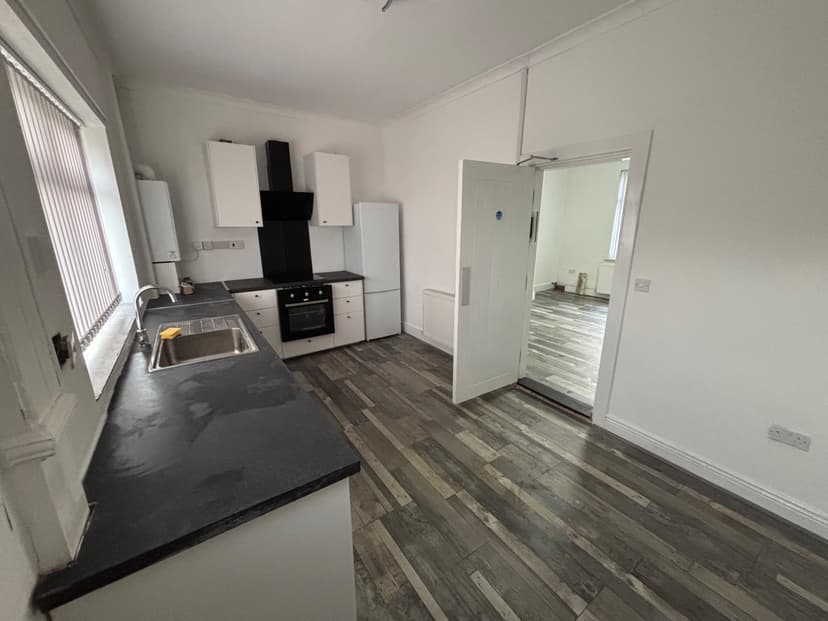 Image 2:2 bedroom Terraced house to rent