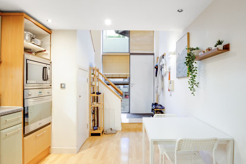 Image 3:2 bedroom Flat to rent