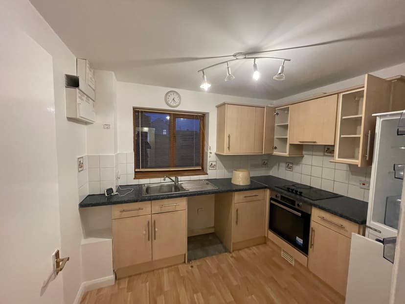 Image 1:1 bedroom Apartment or flat to rent