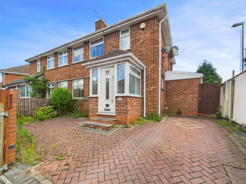 Image 1:3 bedroom Semi-detached house to rent