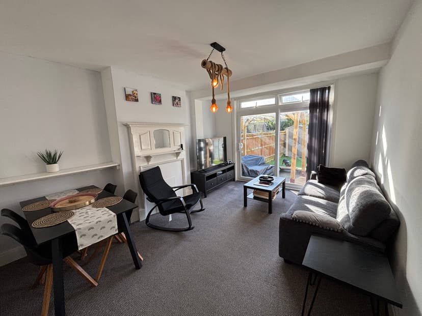 Image 2:2 bedroom Apartment or flat to rent