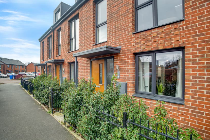 Image 1:3 bedroom Terraced house to rent