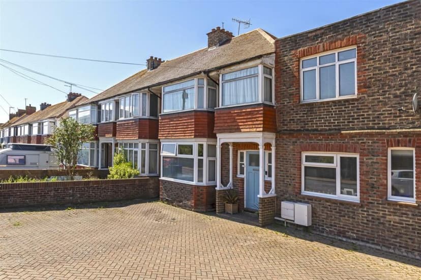 Image 1:2 bedroom Apartment or flat to rent