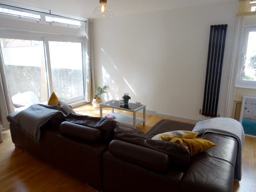 Image 3:4 bedroom Apartment or flat to rent