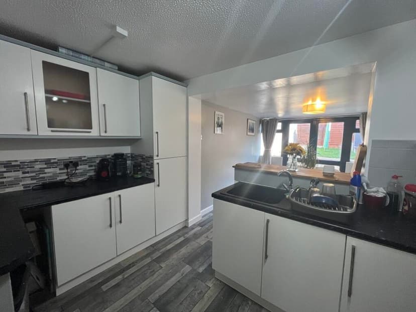 Image 2:2 bedroom Terraced house to rent