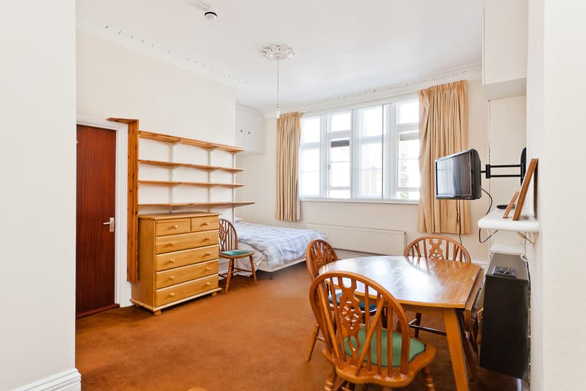 Image 2:1 bedroom Flat to rent