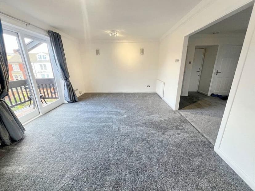 Image 3:2 bedroom Apartment or flat to rent