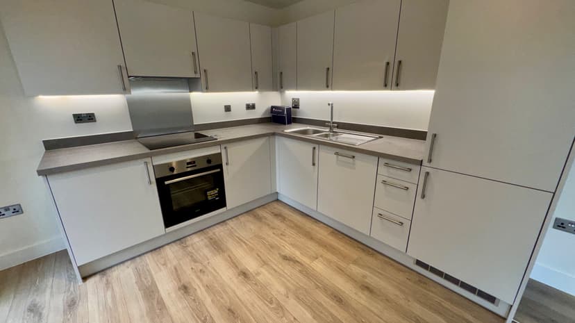 Image 3:2 bedroom Apartment or flat to rent