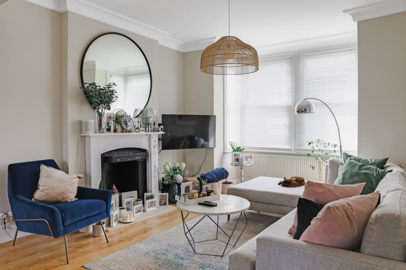 Image 2:2 bedroom End-of-terrace house to rent