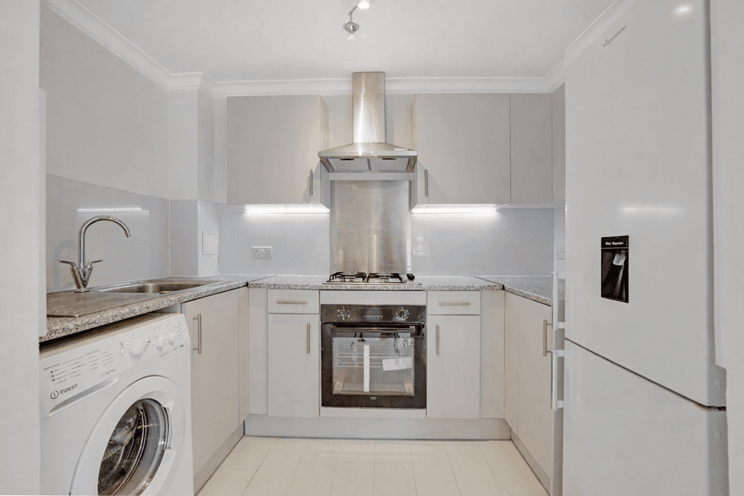 Image 3:2 bedroom Maisonette to rent