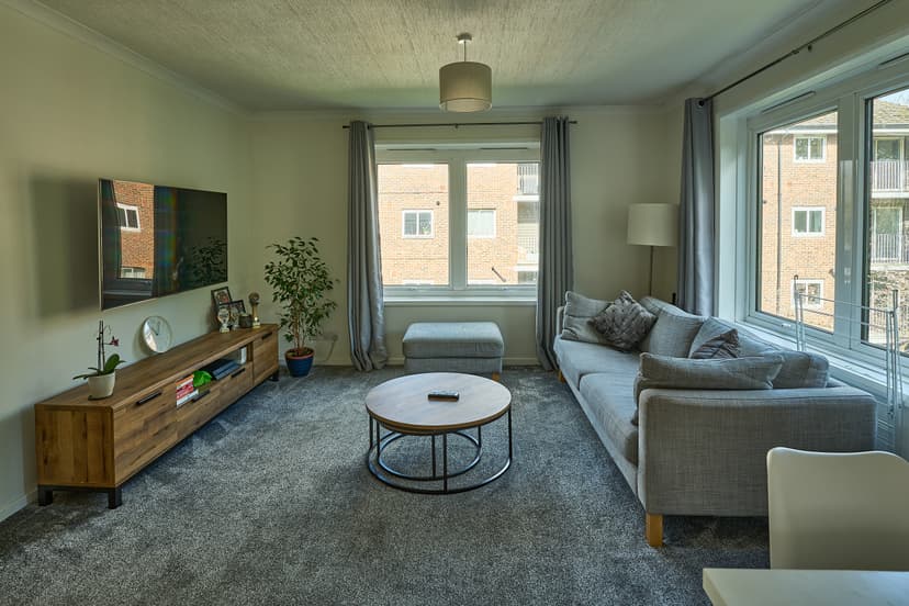 Image 1:3 bedroom Apartment or flat to rent