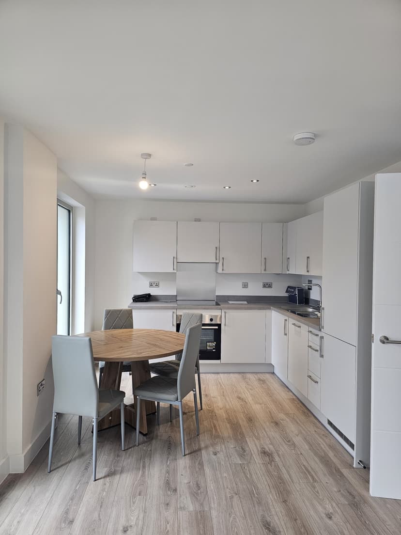 Image 2:2 bedroom Apartment or flat to rent