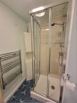 Image 3:2 bedroom Flat to rent