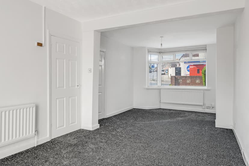 Image 3:3 bedroom Semi-detached house to rent