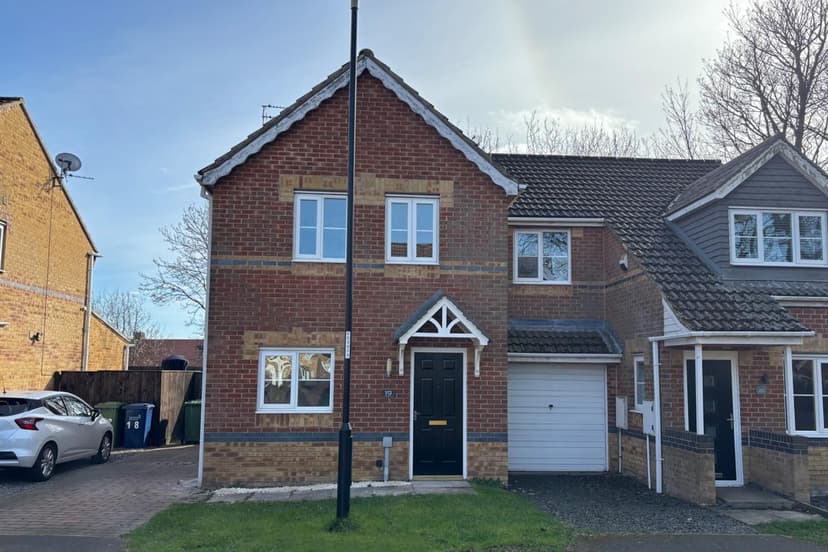 Image 1:3 bedroom Semi-detached house to rent