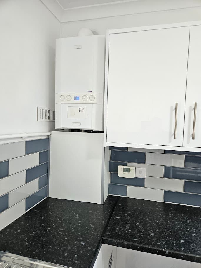 Image 3:2 bedroom Apartment or flat to rent